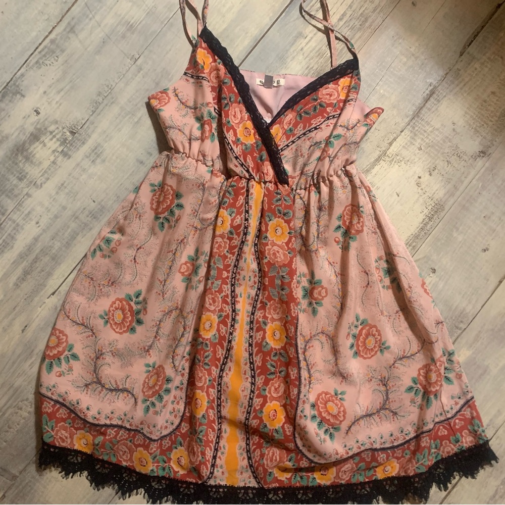 Vintage Floral babydoll dress with Lace Trim
